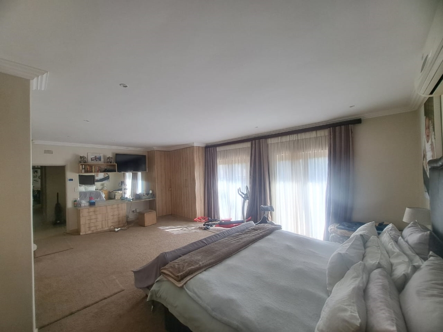 5 Bedroom Property for Sale in Protea Park North West